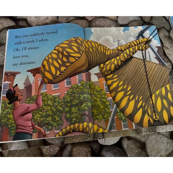 3 SCHOLASTIC PAPERBACK BOOKS - Picture 6 of 8